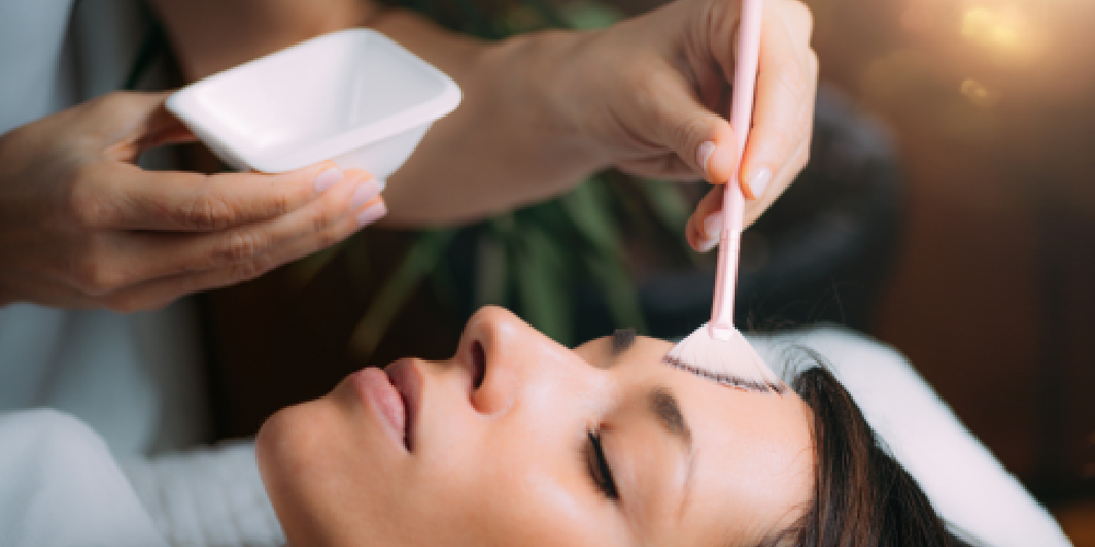What Are Chemical Peels? Types of Peels and Their Importance
